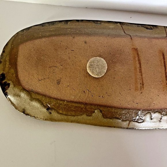 Glazed Pottery Platter Bunnies/Heart Theme Tan/Brown Oval shape 15.5" Handmade - Picture 7 of 12